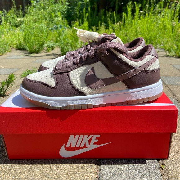 Nike Dunk Low Plum Eclipse (Women’s) - Picture 2 of 9